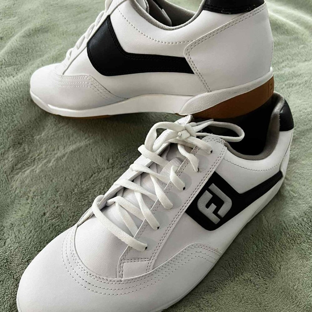 Men's FJ Spikeless Golf Shoes